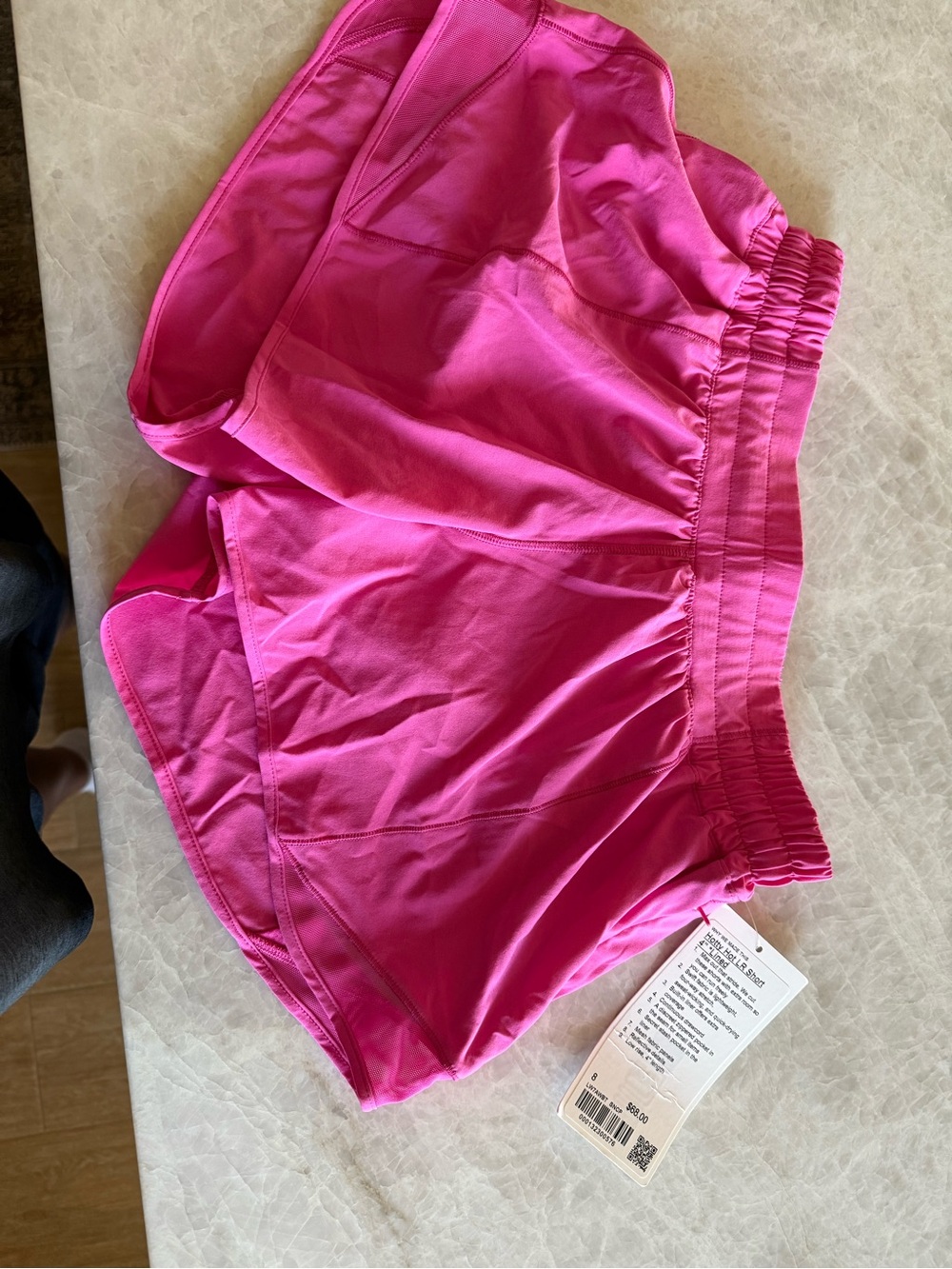 lululemon Hotty hot shorts NWT